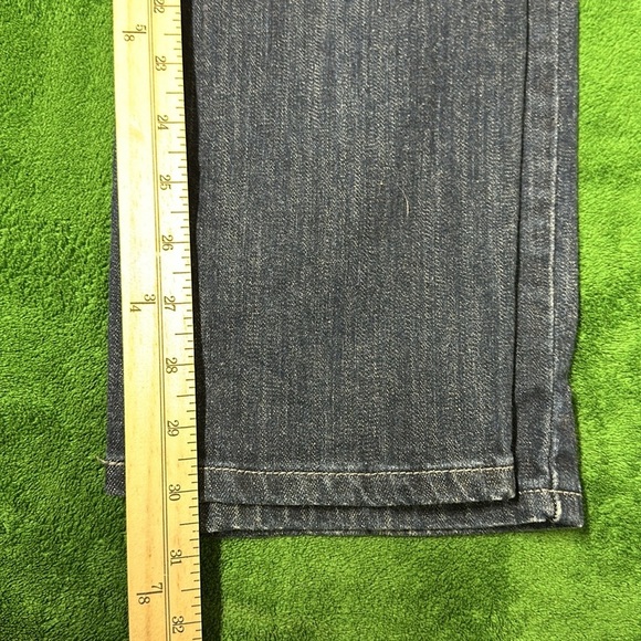 Levi’s Mid Rise Skinny Jeans Like New Condition Sz10 - Picture 10 of 10